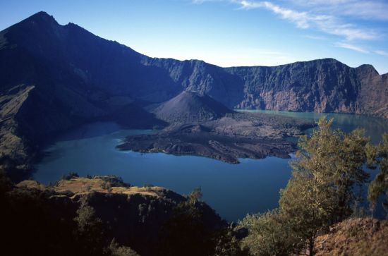 Wanderung beim Mount Rinjani in Lombok: Lombok Mount Rinjani