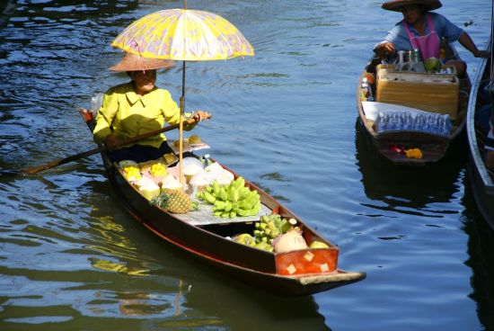 Rail­way Market, marché flottant & vie villageoise à Bangkok: Damnoen Saduak Floating Market