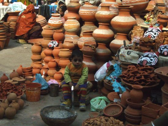 En route avec d’anciens enfants des rues à Delhi: Salaam Baalak, Market