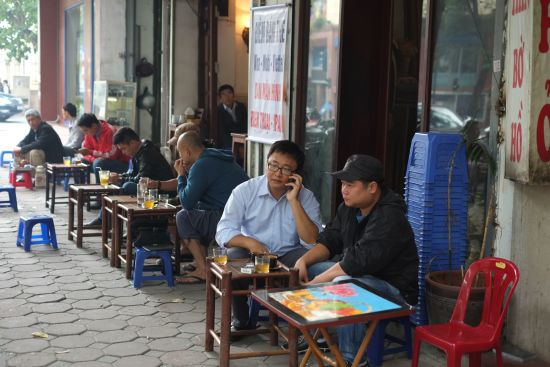 Street Food Tour in Hanoi: Hanoi: Coffee Shop