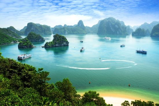 Le paysage marin de la baie d'Halong à Hanoi: Halong Bay