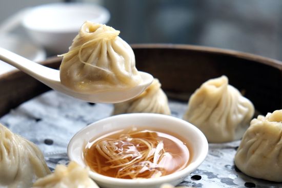 Shanghai Food Tour: Shanghai - Dumpling