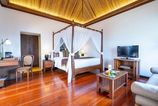 Le Vimarn Cottages & Spa in Ko Samed:  Premier Ocean Hillside