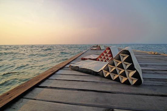 Paradee in Ko Samed:  beach: f&b: Sunset Bar