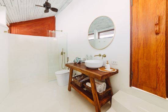 Zazen Boutique Resort & Spa in Ko Samui:  Seaview Tropical Suite | Bathroom