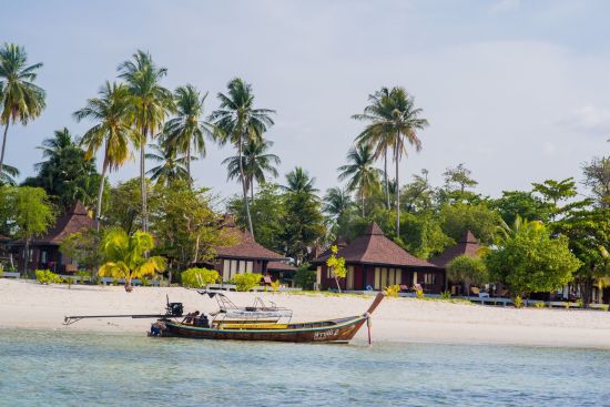 Sivalai Beach Resort in Ko Mook:  Beach
