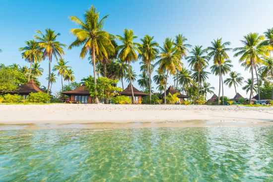 Sivalai Beach Resort in Ko Mook:  Hotel from outside