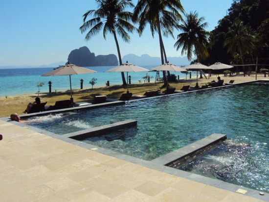 Thanya Resort in Ko Ngai:  Pool