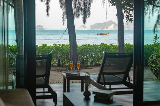 Tup Kaek Sunset Beach Resort in Krabi:  Deluxe Beach Front Cottage