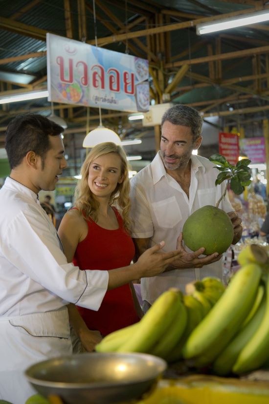 Anantara Chiang Mai Resort:  local market tour