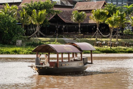 Anantara Chiang Mai Resort:  Nam Jai River Cruise