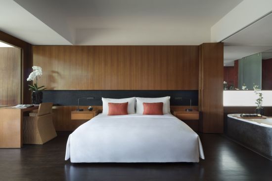Anantara Chiang Mai Resort:  Kasara River View Suite