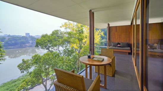 Anantara Chiang Mai Resort:  Kasara River View Suite