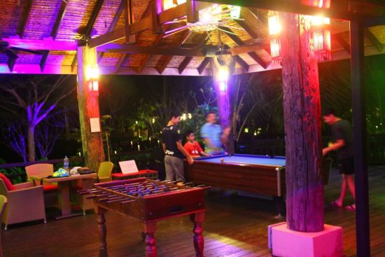 Centara Koh Chang Tropicana in Ko Chang:  Lobby Bar