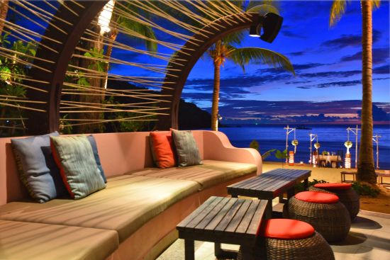 Le Vimarn Cottages & Spa in Ko Samed:  The Buzz Restaurant