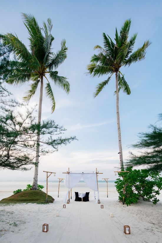 The Sanchaya in Bintan:  Romantic Dinner