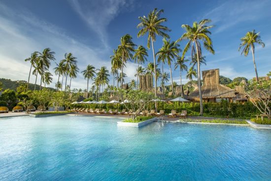 SAii Phi Phi Island Village in Ko Phi Phi:  Infinity Pool