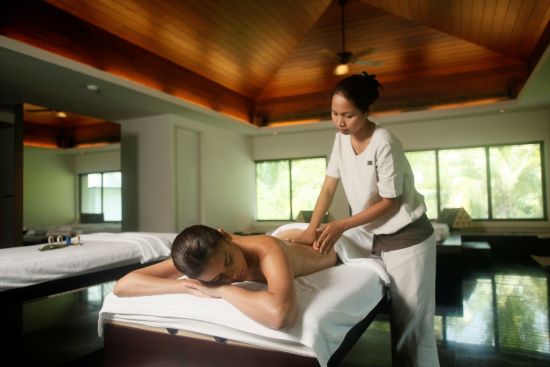 Twinpalms Surin Phuket Resort:  Spa