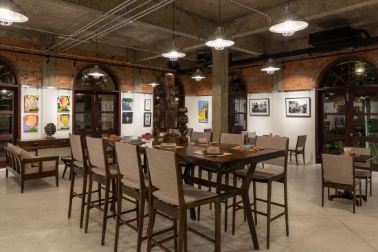 Anantara Hoi An Resort:  art space Restaurant