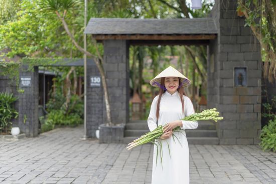 Pilgrimage Village in Hue:  Welcome