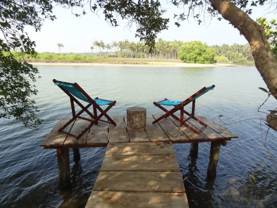 Elements Beach & Nature Resort à Kalpitiya:  Lagoon Villa | private pier of Lagoon Villa