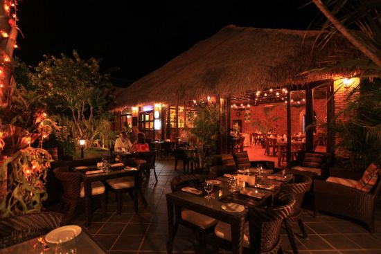 Cham Villas à Phan Thiet:  Ratinger Löwe Patio