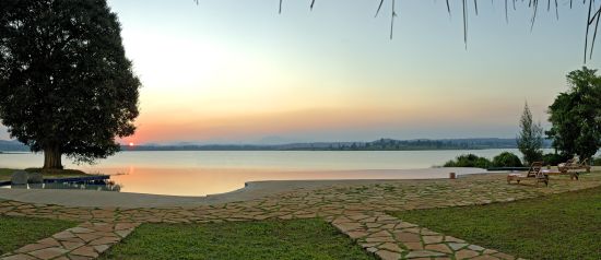 Evolve Back Kuruba Safari Lodge à Parc national de Nagarhole:  Infinity Pool