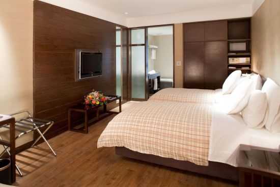 Four Points by Sheraton in Lhasa:  Superior Room