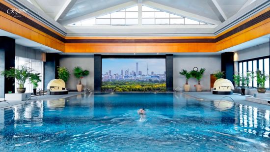 Regent Beijing in Peking:  Swimming Pool