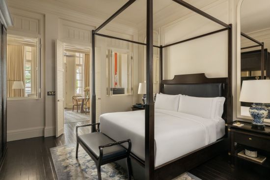 Raffles Singapore in Singapur:  State Room Suite | Bedroom