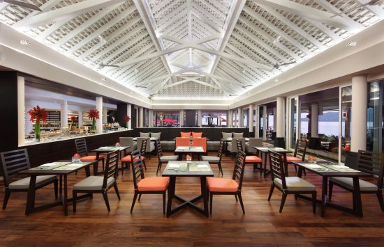 Amari Phuket:  Rim Talay Restaurant