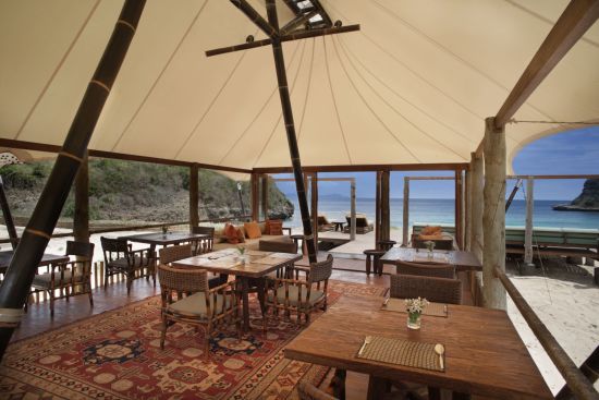Jeeva Beloam Beach Camp à Lombok:  Tenda Restaurant