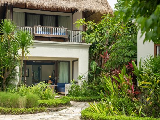 Sudamala Resort, Senggigi, Lombok:  Narmada Panoramic Suite