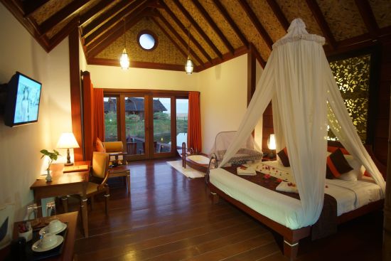 Pristine Lotus Resort à Lac Inle:  Floating Cottage