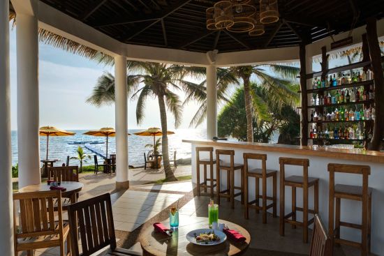 Rawi Warin Resort & Spa à Ko Lanta:  Stream Pool Bar
