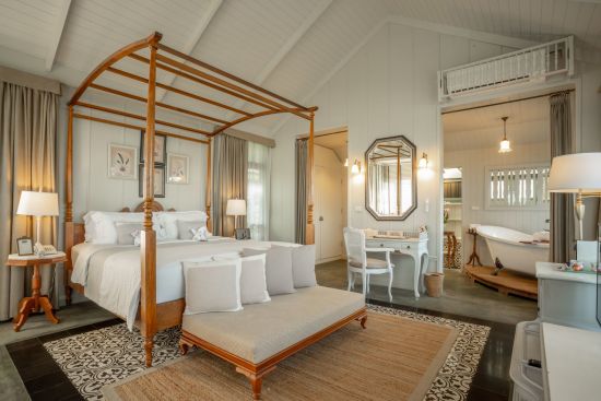Devasom Hua Hin Resort:  Beach Villa (Partial Seaview | Seaview)