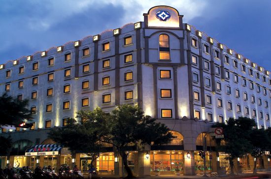 The Riviera à Taipei:  Exterior