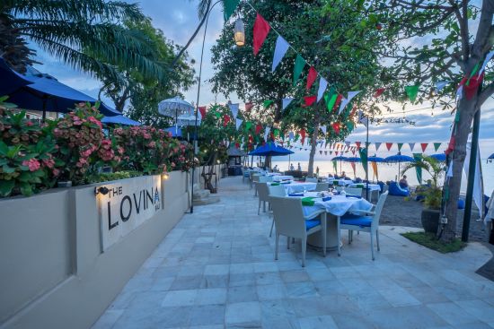 The Lovina Bali in Nordbali:  Beach Bar