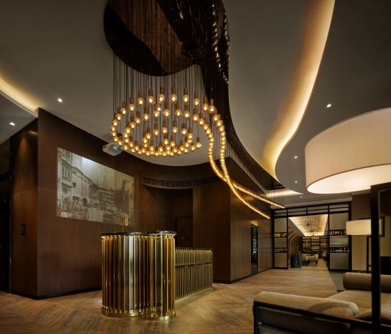Hotel Stripes Kuala Lumpur:  Lobby