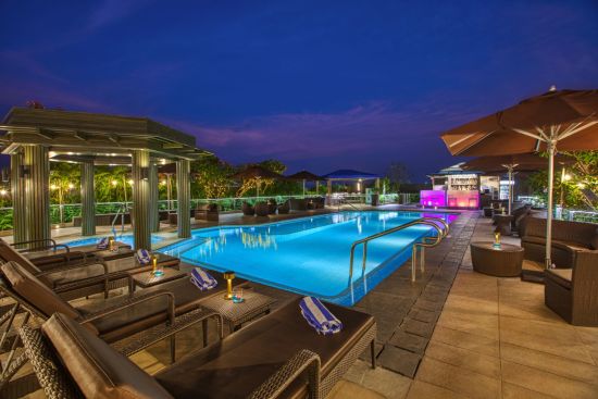Belmont in Manila:  19 Rooftop 11 Pool & Bar at Night