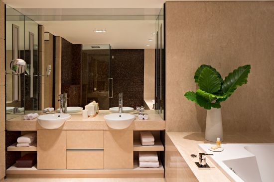 COMO Uma Canggu in Südbali:  1-Bedroom Lagoon Pool Residence | Bathroom