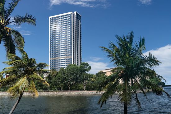 Shangri-La Colombo:  Exterior
