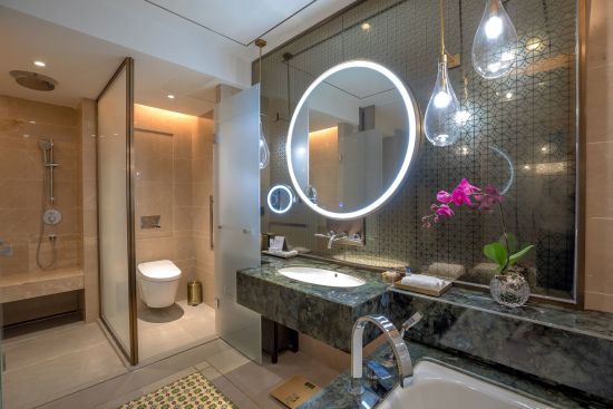 Pan Pacific Yangon:  Premier Corner