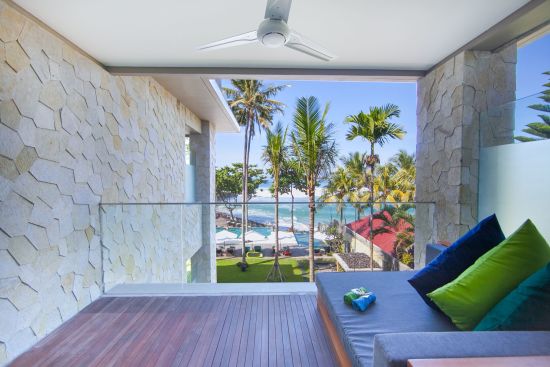 Candi Beach Resort & Spa in Ostbali:  Junior Suite Ocean View | balcony