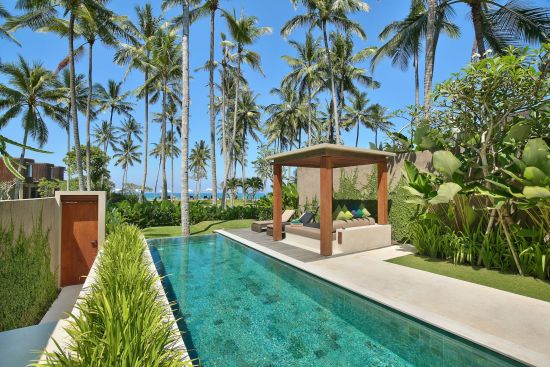Candi Beach Resort & Spa in Ostbali:  Luxury Pool Villa