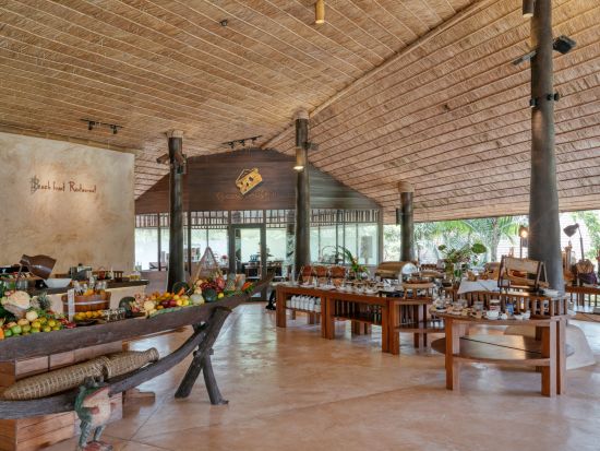 High Season Pool Villa & Spa à Ko Kood:  Beachfront Restaurant