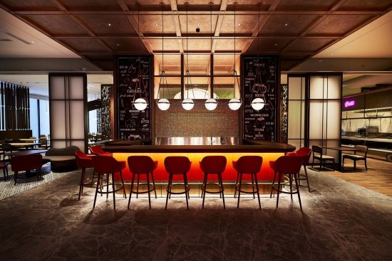 Centara Grand Hotel Osaka:  Embassy of Crab