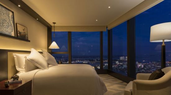 Rosewood Phnom Penh:  Mekong Suite