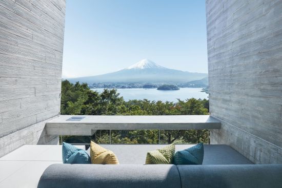 Hoshinoya Fuji in Hakone:  T Cabin | Balcony