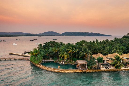 Song Saa Private Island in Koh Rong:  Main pool
